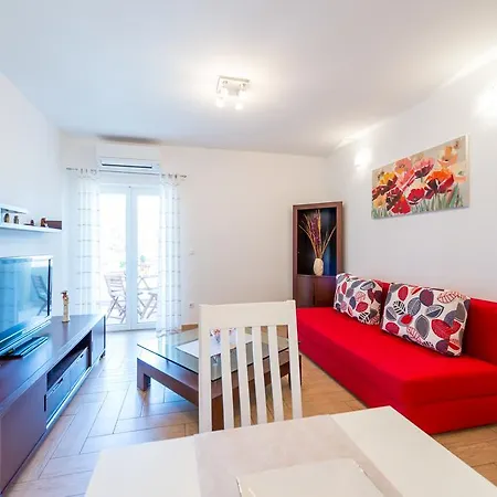 Apartman Apartments Sekondo