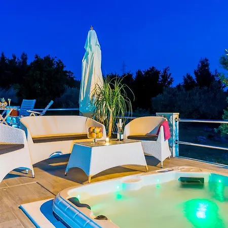 Sekondo Apartamento Cavtat