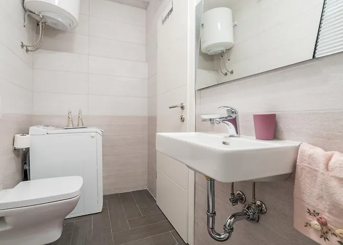 Sekondo Apartamento Cavtat